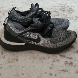 Nike Epic React Flyknit 'Oreo'